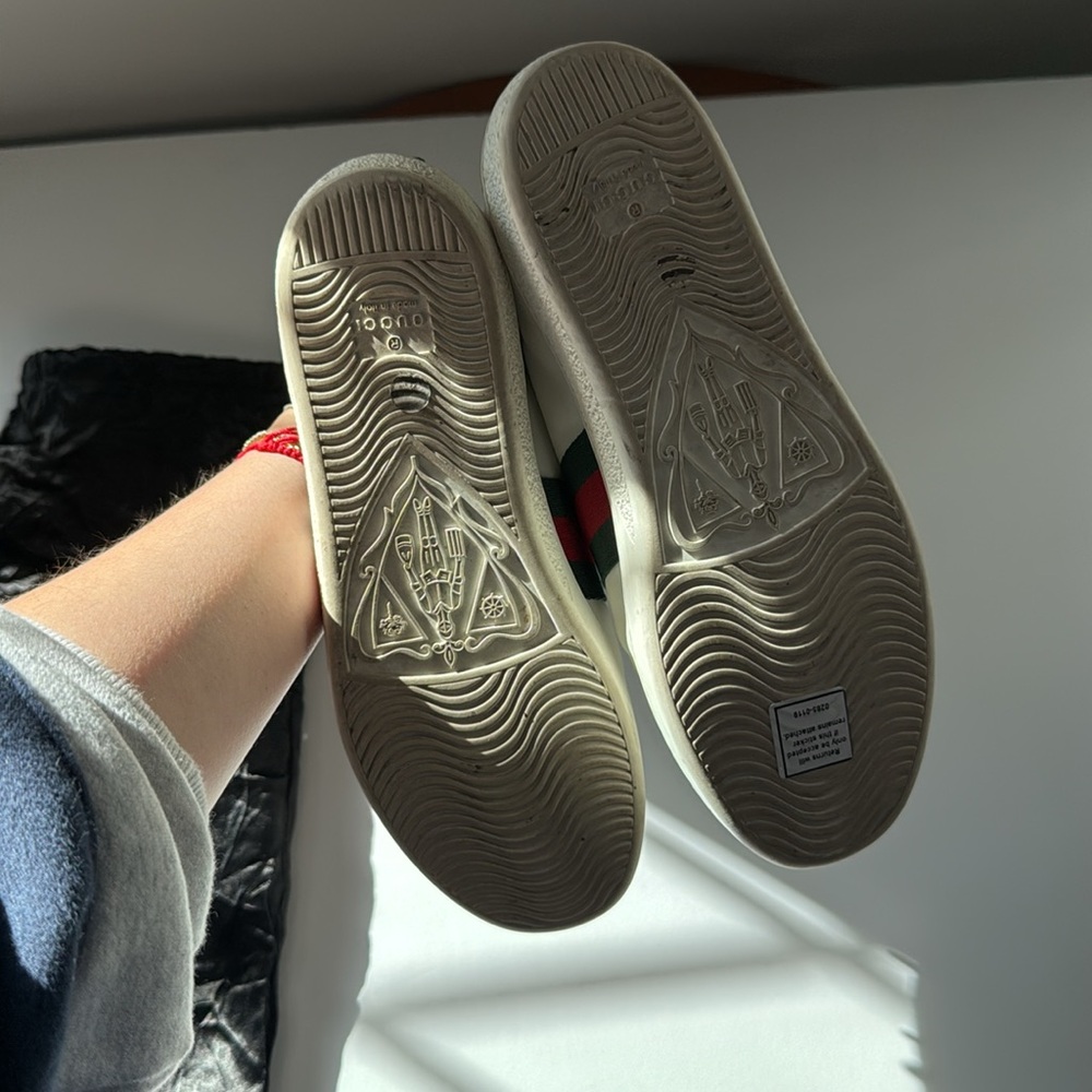 GUCCI SNEAKERS- Gently worn, low top - Picture 6 of 10